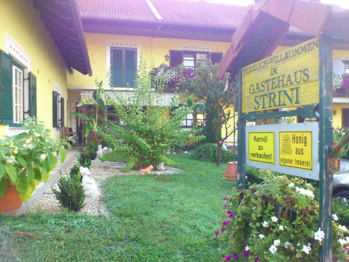 Gaestehaus Strini Jennersdorf Bagian luar foto