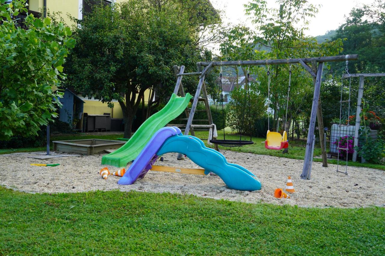 Gaestehaus Strini Jennersdorf Bagian luar foto